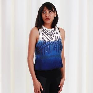 Rare Embroidered Sleeveless Blouse (XS)